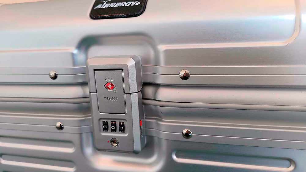 TRAVEL PLUS V2 – silber